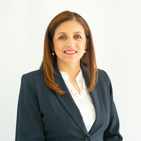 Dra. Marcela Mercado 