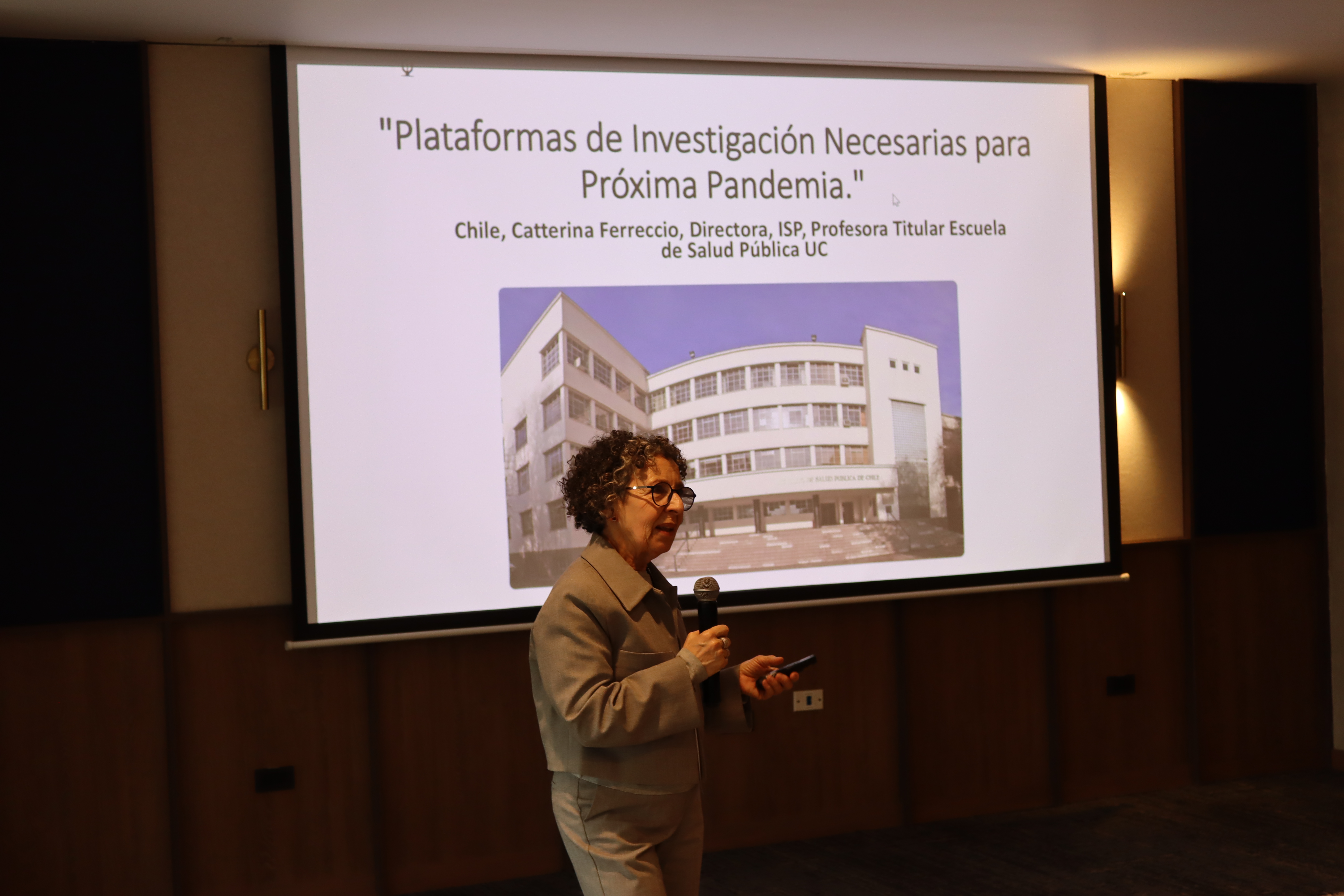 Catterina Ferrecio, del Instituto de Salud Pública de Chile.JPG