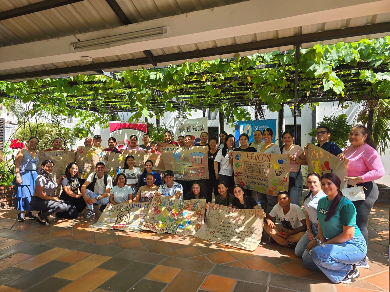 Trabajo-de-campo-del-equipo-de-VBC.jpeg